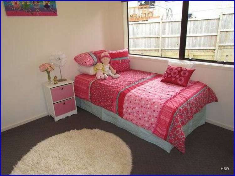 11 John Webster Place Glen Eden_11