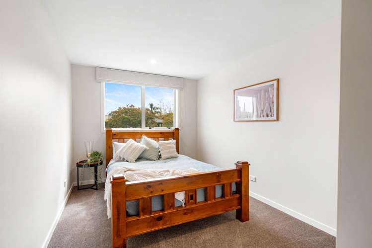 904a Harding Road Camberley_7