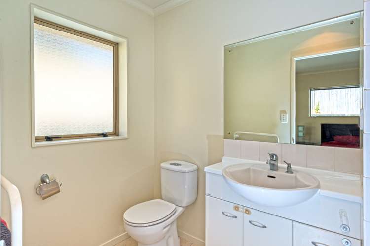 17 Toomer Place Beachlands_7