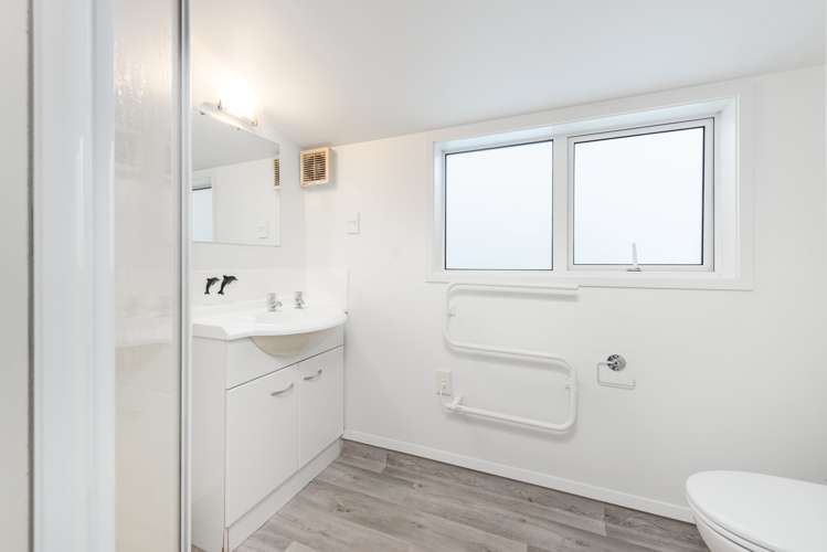 5a Aaron Place Brookfield_13