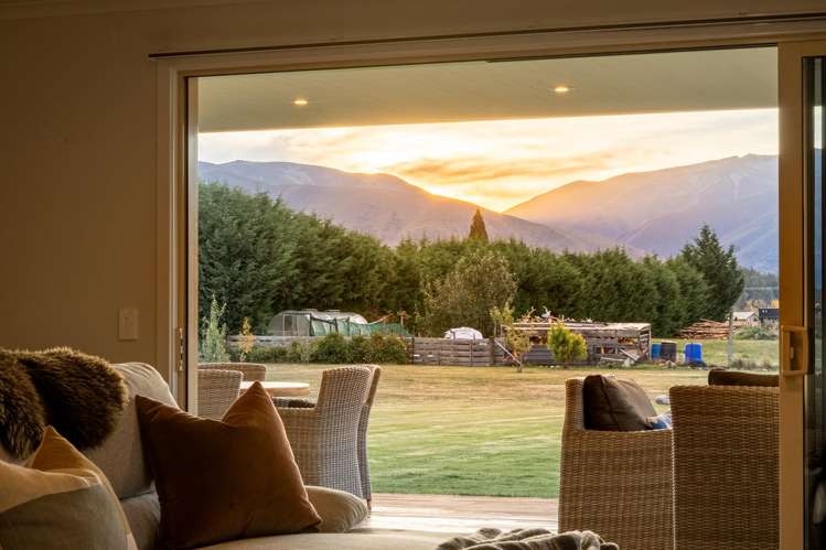 271 Glen Lyon Road Twizel_6