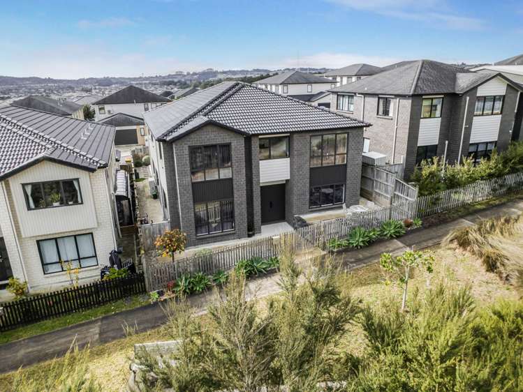 58 Lime Hill Rise Flat Bush_24