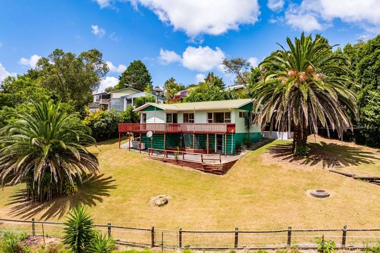 An early offer on this three-bedroom home on Nottingham Road, in Onerahi, Whangārei, was enough to bring the auction forward. Photo / Supplied