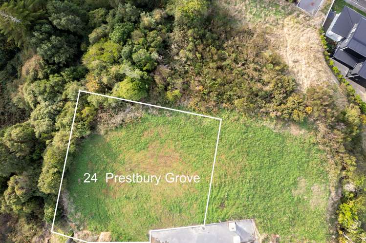 22 Prestbury Grove Churton Park_10