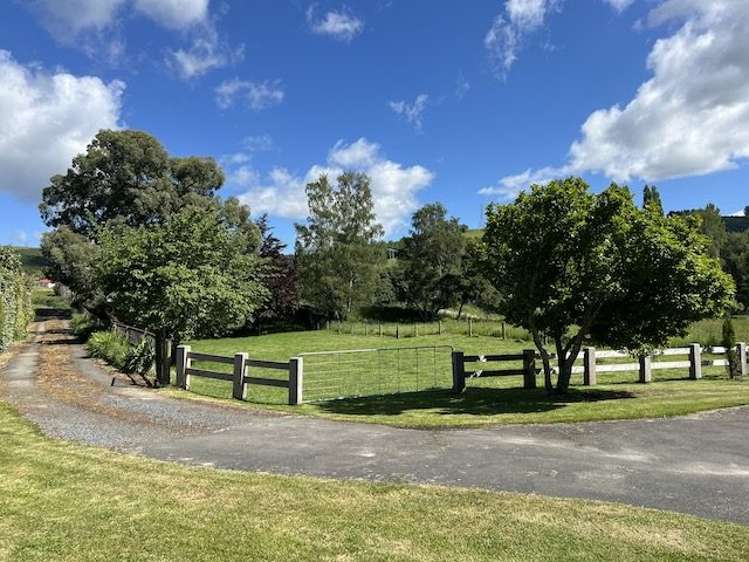 806 Outram-Mosgiel Road Outram_23