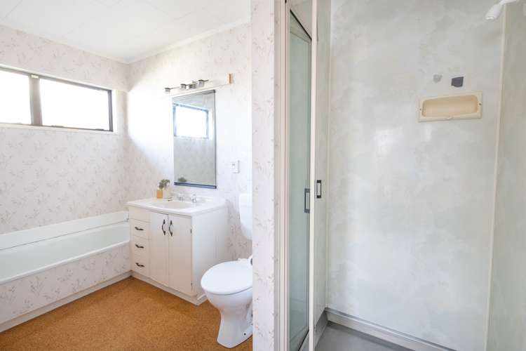 33a Bowling Road Greenmeadows_9