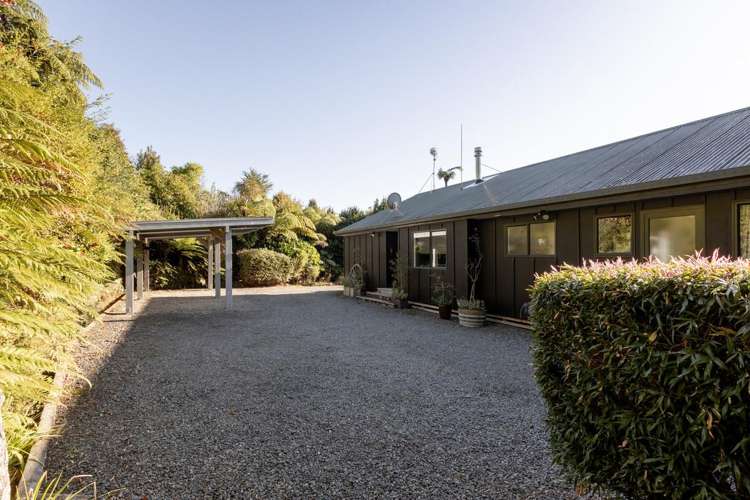 449B Lund Road Aongatete_26