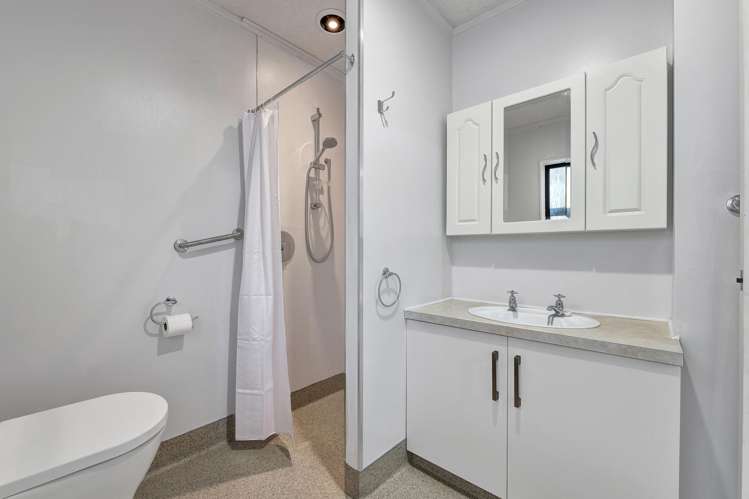 59/5 Brecon Road Stratford_8