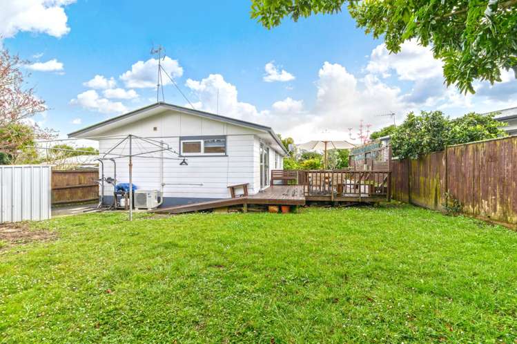 2/28 Powrie Street Glenfield_16