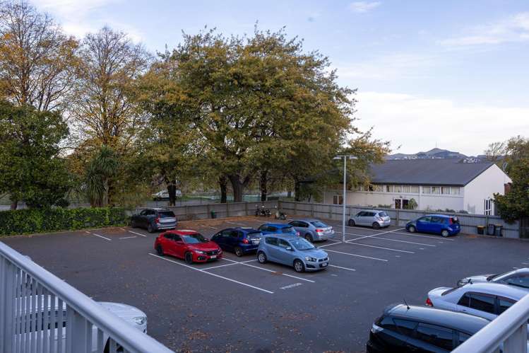 20/14 Brougham Street Addington_11