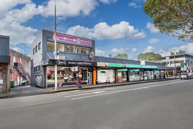 2-20 Hurstmere Road Takapuna_3
