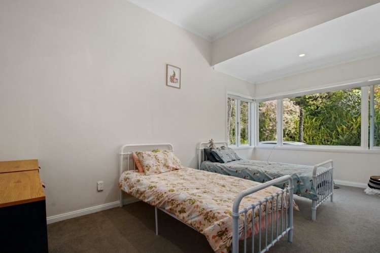 1245 East Coast Road Redvale_9