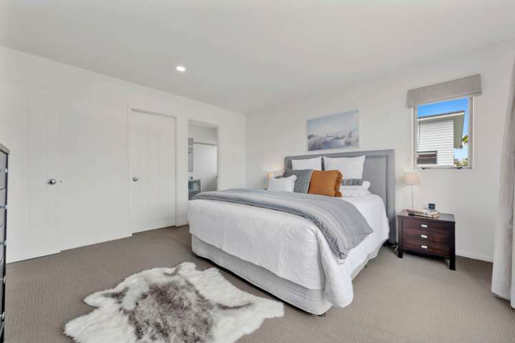 17 Pine Harbour Parade Beachlands_20