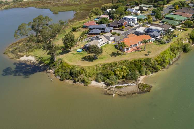 127 College Place Poike_10