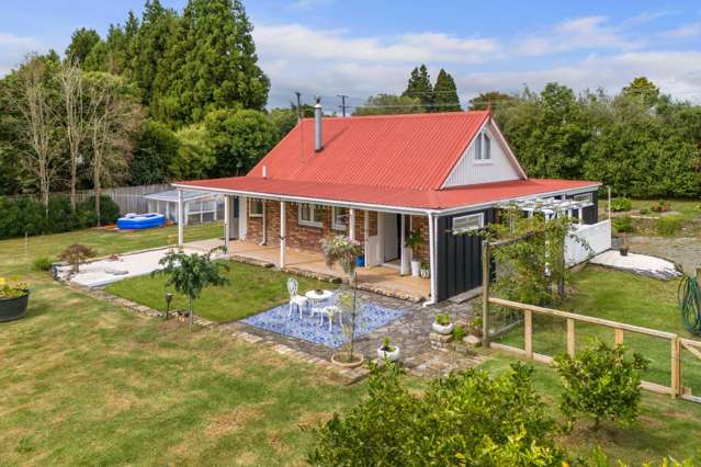 Sharp Price on Sunny Country Charm