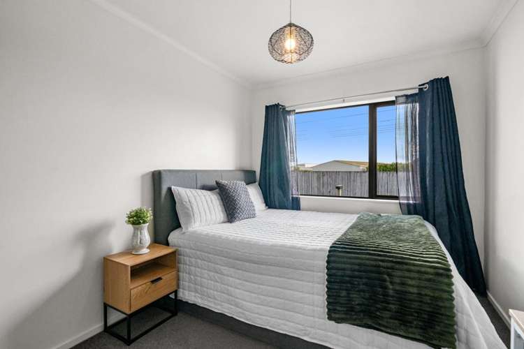 14/12A Tironui Station Road East Takanini_11