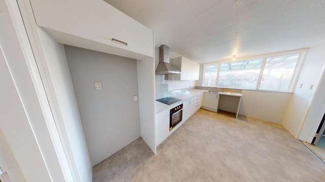 140E Anzac Parade 1236_2