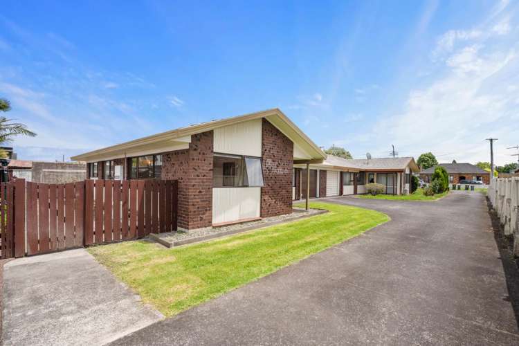 2/16 Regent Street Papatoetoe_1