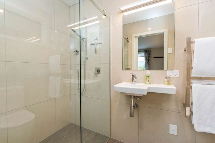 893 Frankton Road Frankton_11