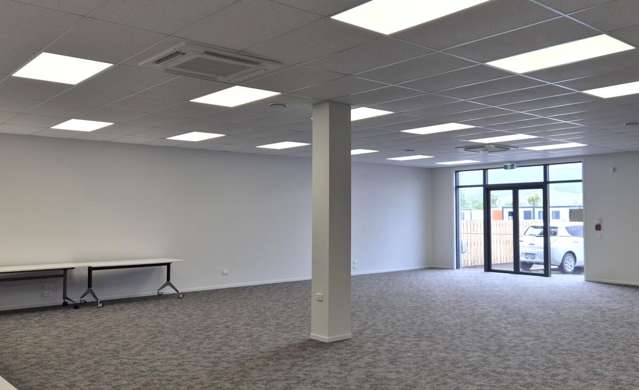 2/6 Cube Court Richmond_4