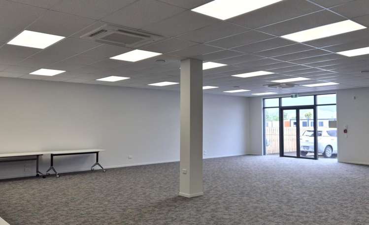 2/6 Cube Court Richmond_4