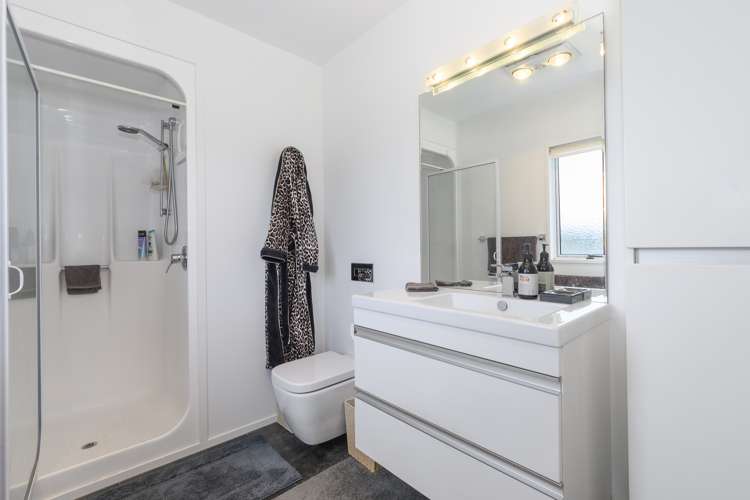 43 Pah Street Matua_17