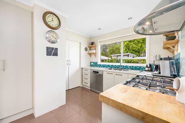 5 Scott Road Stanmore Bay_4