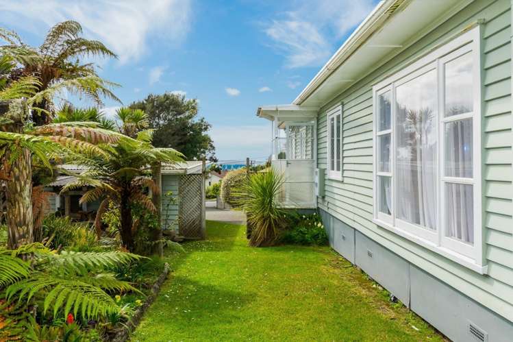 2/44 County Road Torbay_17