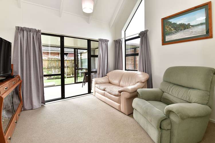 12 Bellbird Place Orewa_9