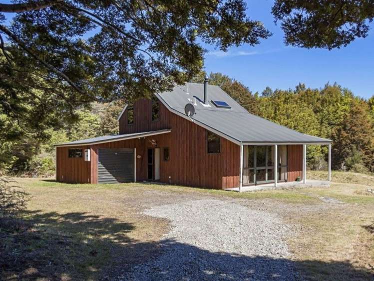 8586 Wairau Valley Highway St Arnaud_2