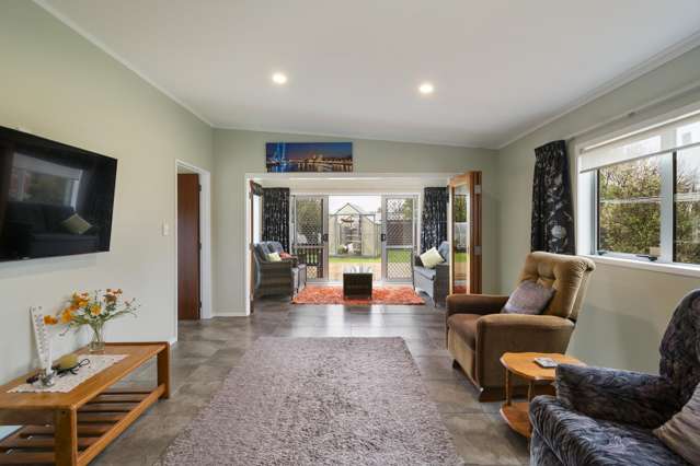8 Dunk Place Milson_2