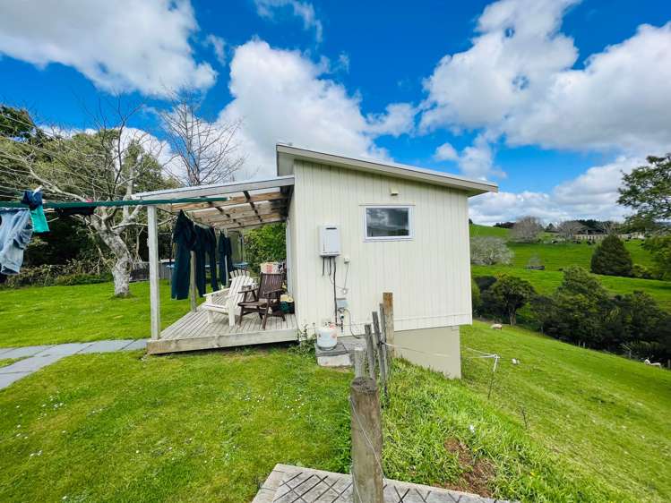 501 Waitetuna Valley Road Raglan_11