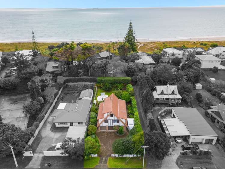 245 Papamoa Beach Road_0