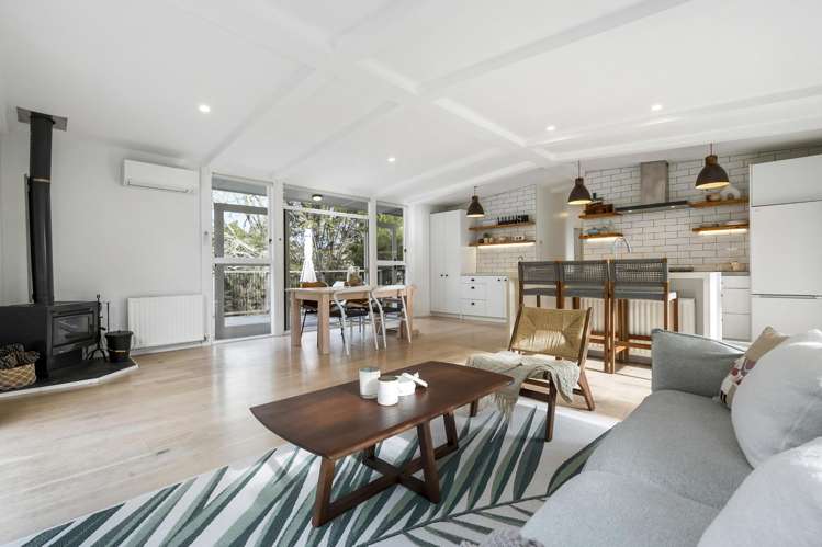 86 Upper Waiwera Road Puhoi_13