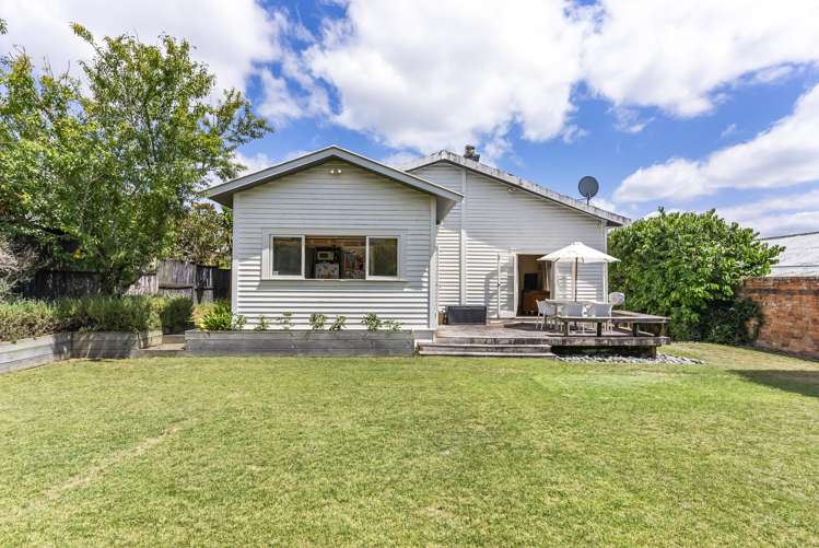 141 Western Springs Road Morningside_14