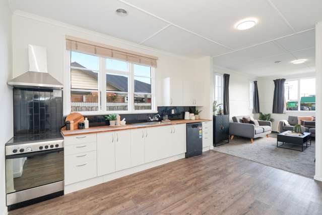 327 North Road Waikiwi_2