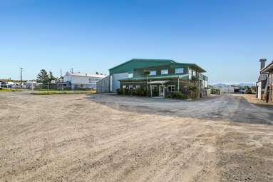7-11 Woodmor Road_4