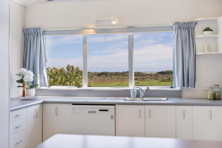 300 Manly Street Paraparaumu_6