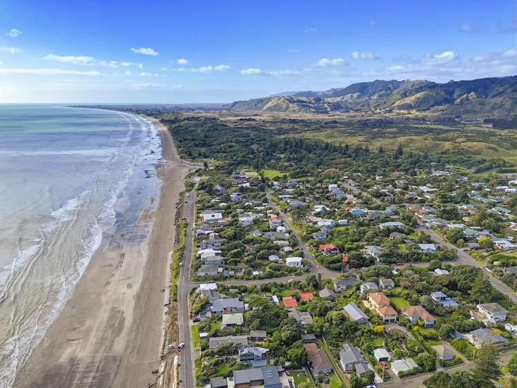 154 Tilley Road Paekakariki_40