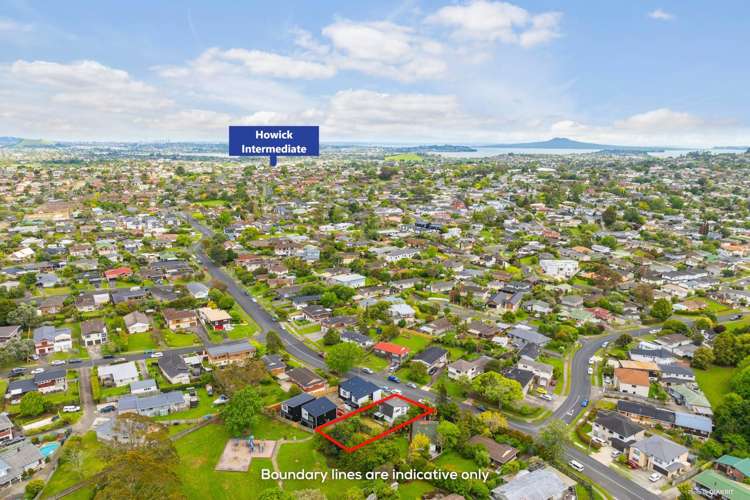 33 Kurnell Drive Botany Downs_18