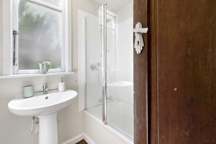 81 Maupuia Road Maupuia_11