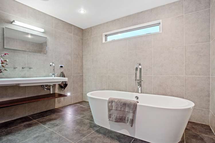 1 Te Waihora Street Pegasus_22