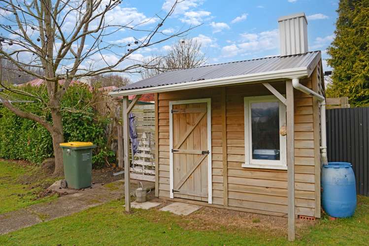 32 Whitehaven Street Lawrence_23