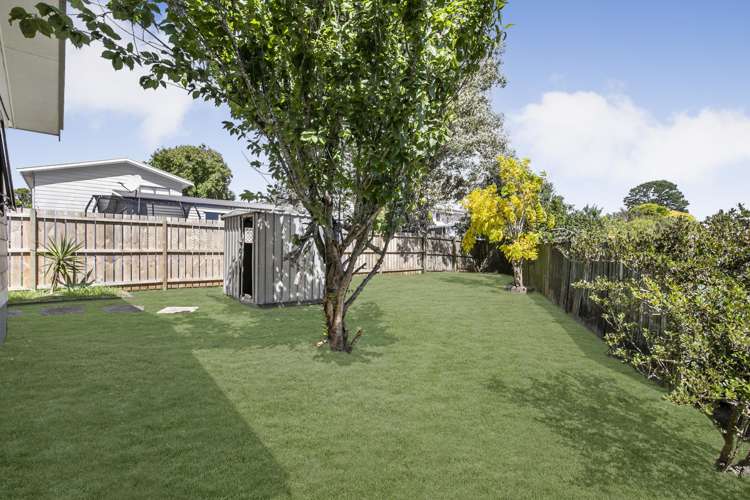 2/12 Palmers Road Clendon Park_7