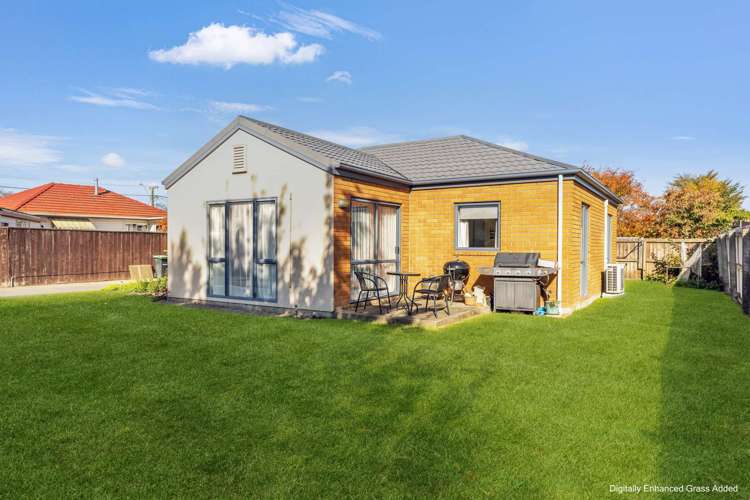 142a Springs Road Hornby_2