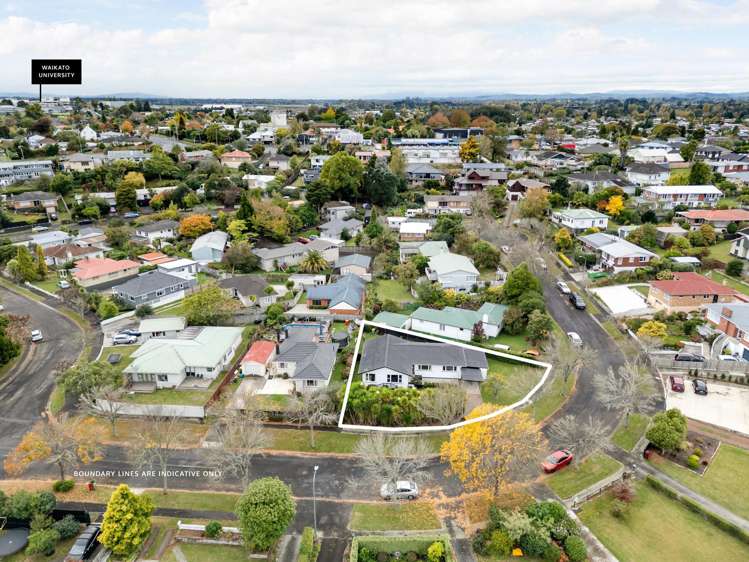 5 Sutton Crescent Hillcrest_16