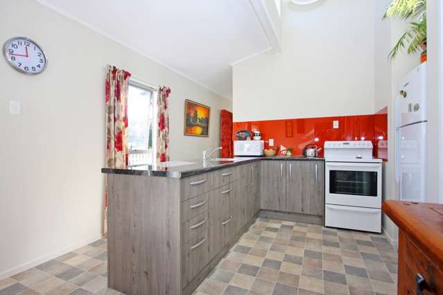 19 Cottrell Place Clendon Park_3