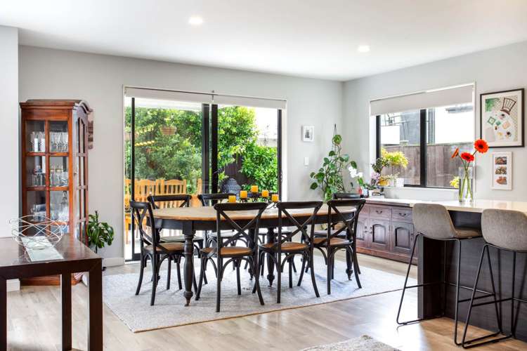 18 Hangar Lane Whenuapai_3