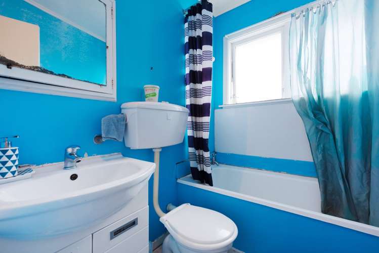 5/139 Queens Drive Lyall Bay_8