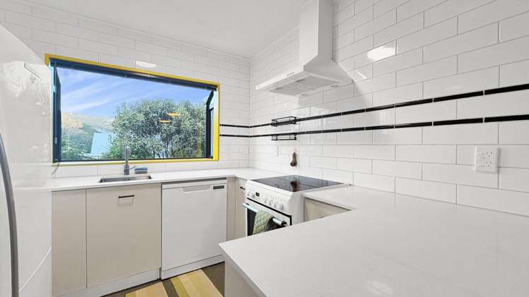 156 Moxham Avenue_0